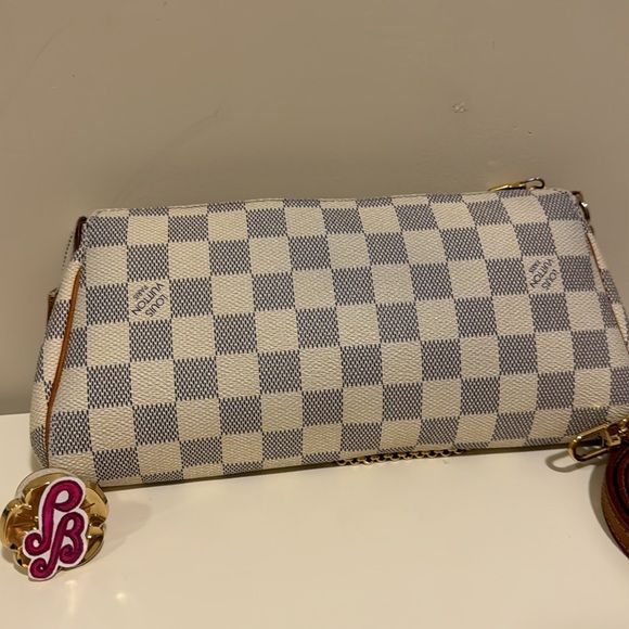 Louis Vuitton DAMIER AZUR EVA Pochette with leather strap - Picture 7 of 16